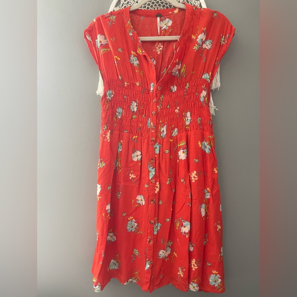 Free People dress. Like new condition. Perfect for summer concert season!